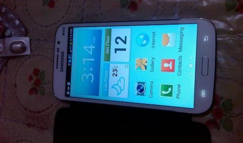 Samsung Galaxy mega 5.8 photo